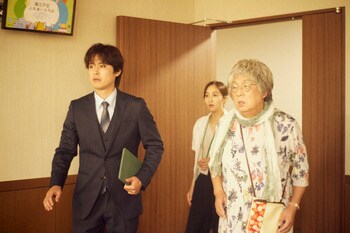 ＜試写室＞『浅草ラスボスおばあちゃん』さまざまな伏線…松子おばあちゃん、そうなるんかい！そっちいくんかい！もう、ホントにこの先どうなるの！？