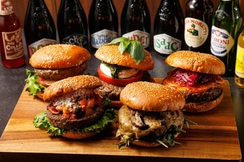 IL LUPINO PRIME初となるバーガー祭りを開催！食欲の秋を満たすイタリアンバーガー全5種がお目見え