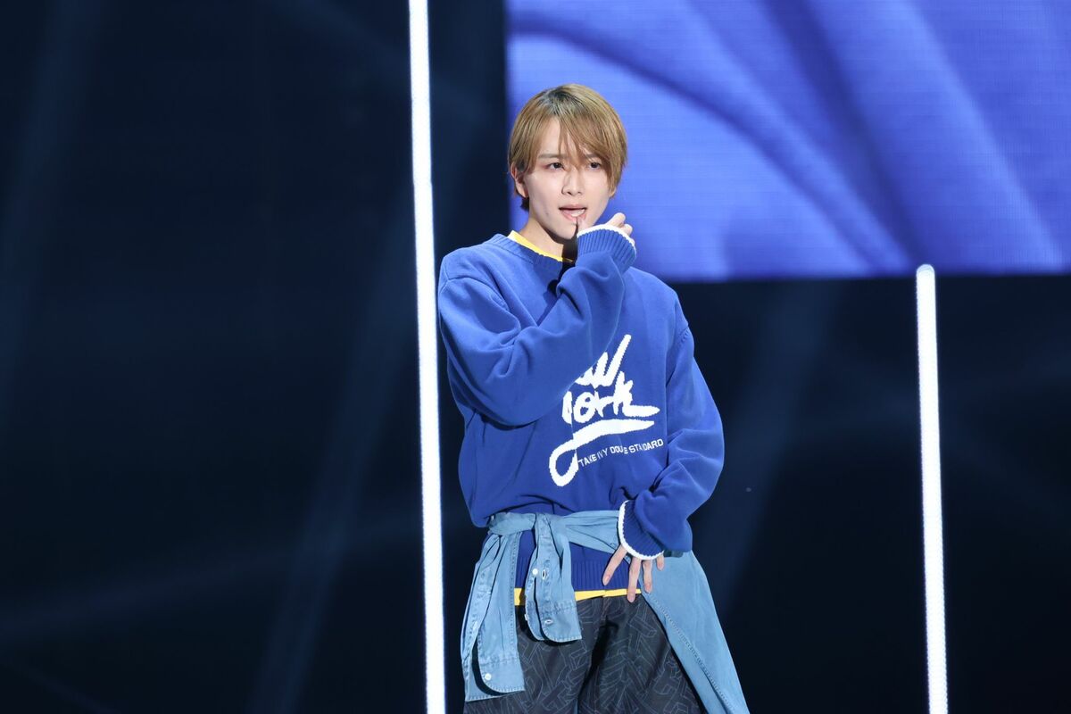 板垣李光人がうさ耳・舌ペロ・ウインクで観客絶叫！あの、生見愛瑠（め