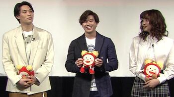 山崎紘菜の“取れそうなギネス世界記録™”に新田真剣佑＆鈴木伸之が納得？「ほんとに遅いんですよ！」