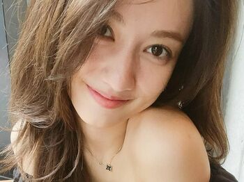 『逃走中』のハンター！？谷まりあ クールすぎるサングラスコーデを披露しファンのハートを確保「めっちゃカッコいい」の声続出