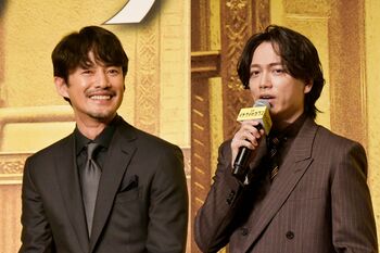 山崎育三郎が竹野内豊に“隠し玉”をレクチャー「すばらしいご指導でした」