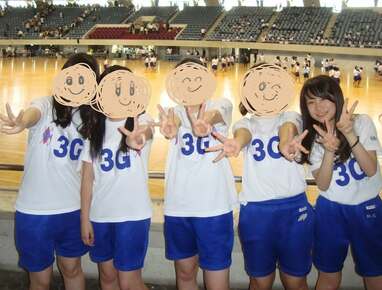 後にスーパーアイドルになる軌跡」秋元真夏 17年前のデジカメに残る