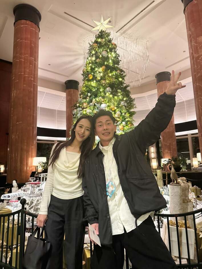 お似合いすぎて最高」近藤千尋 夫ジャンポケ・太田の誕生日にホテル