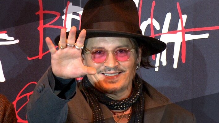 直撃】ジョニー・デップ（62）約8年半ぶり来日 自身の没入型アート展