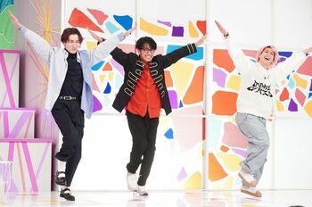 佐久間大介はノリノリも渡辺翔太は「恥ずかしい…」本能寺の変ならぬ“Snow Manの変”で全力ダンス！