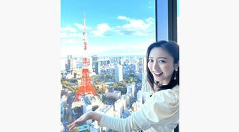 “街全体がミュージアム”「麻布台ヒルズ」に佐久間みなみアナが行ってみた！食のおすすめ3軒も紹介