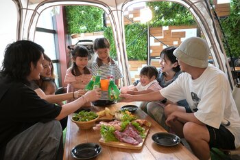【愛知県名古屋市】家族連れに大人気の屋内BBQ場｜小学生BBQプレートを9月30日まで1,500円に。ウッドデザインパーク野並店