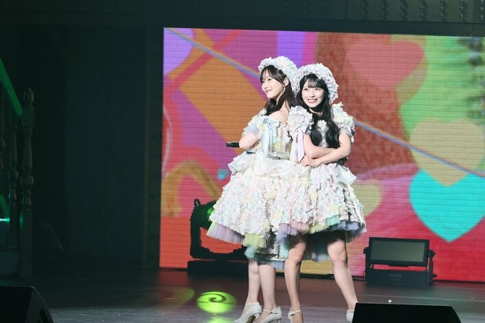 AKB48★so long【渡辺麻友＆指原莉乃＆渡辺美優紀】生写真★10点セット 指原莉乃、渡辺麻友、松井珠理奈らAKB48とヴィレヴァンがコラボ