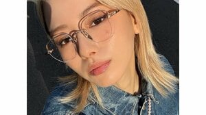 第1子出産の山本舞香 久々SNS投稿で南国ムード漂う近影ショット公開！真っ青な空の下 白キャミ×サングラスの姿に「ハワイ？？」「全部の瞬間が素敵」