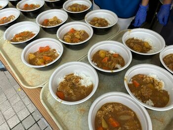 カレーや豚丼など約500食配食の大盛況！ 第2回「お台場たき出しプロジェクト」開催 今年は『戸田建設』や『アルバルク東京』も参加