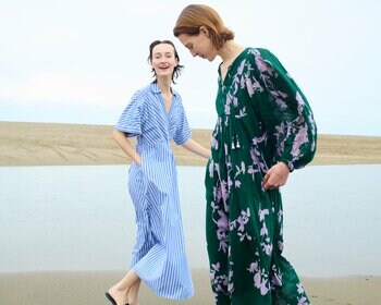 ＜ne Quittez pas×スタイリスト佐藤佳菜子＞コラボレーション第6弾は、初の春夏2章で展開。春コレクションは「自分らしく、洗練と信頼感を纏う服」