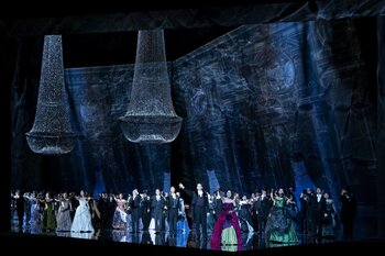 【新国立劇場】世界屈指の人気を誇る珠玉のオペラ『椿姫』 新しいことを始めたくなる春こそオペラを！