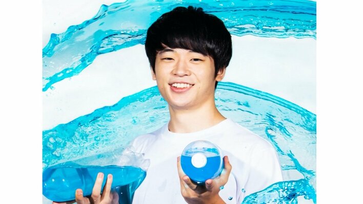 登録者数1000万人超えYouTuber 敷地広すぎる自宅をひたすら掃除！すしらーめん《りく》の途方のない作業に「誰もわからないあるある」「いろんなことが一般人の2倍」