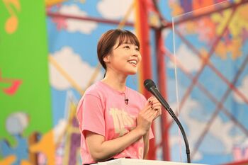 有村架純がキュートなジェスチャーで魅了！キンプリ髙橋海人の告白に嵐・二宮和也が赤面！？