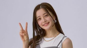 しまむらのAIモデル・瑠菜（20）が「かわいすぎる！」と反響！インスタで全身しまむらコーデ披露「どう見ても人間」