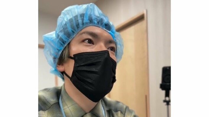 第2子誕生EXITりんたろー。出産に立ち会い涙する姿やニューボーンフォト公開「こっちまで号泣」「感動シーン過ぎて…」と反響