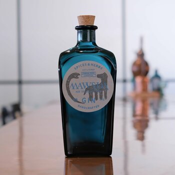 カンボジアと郡上、香りは三たび交わる。「MAWSIM」×「アルケミエ」コラボレーションジン第3弾『GIN｜Spices & Herbs x Alchemiae 2026』を発売