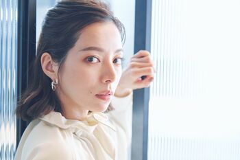 桜井ユキ 10周年の記念に1st写真集を発売！祖父母宅でも撮影し「自分的にも思い出の1冊」