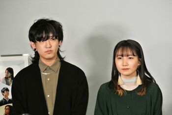 YOASOBIボーカルikura、親友・小野莉奈の“女優の姿”に「ウルウルしました」