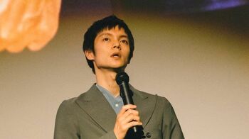 窪田正孝が1人福岡でキャンペーン！“チームラジハ”からのメッセージに「大切な仲間です」