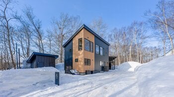 世界が注目するニセコで、自由な滞在を｜サウナ付き一棟貸しヴィラ「COCO VILLA ニセコ」グランドオープン