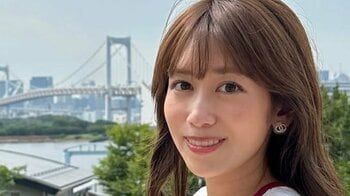 「お似合い！」元NHKアナ・中川安奈 妹プレゼントのタイトワンピ姿を披露 抜群のスタイルに「女神」「綺麗･･･」と絶賛の声