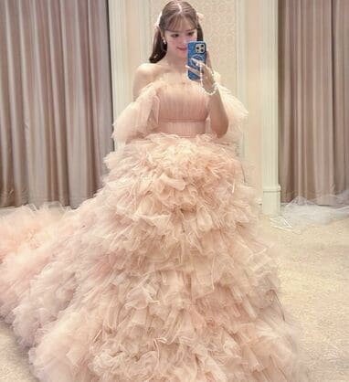 【藤田ニコルさん風】ピンク ウェディングドレス（おまけ付き） 藤田ニコルさん風】ピンク ウェディングドレス（おまけ付き