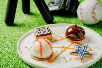 【沖縄プロ野球キャンプ応援！】スイーツで野球を楽しむ！《ベースボールアフタヌーンティー》が2月だけの限定販売！ | 沖縄・ラグナガーデンホテル