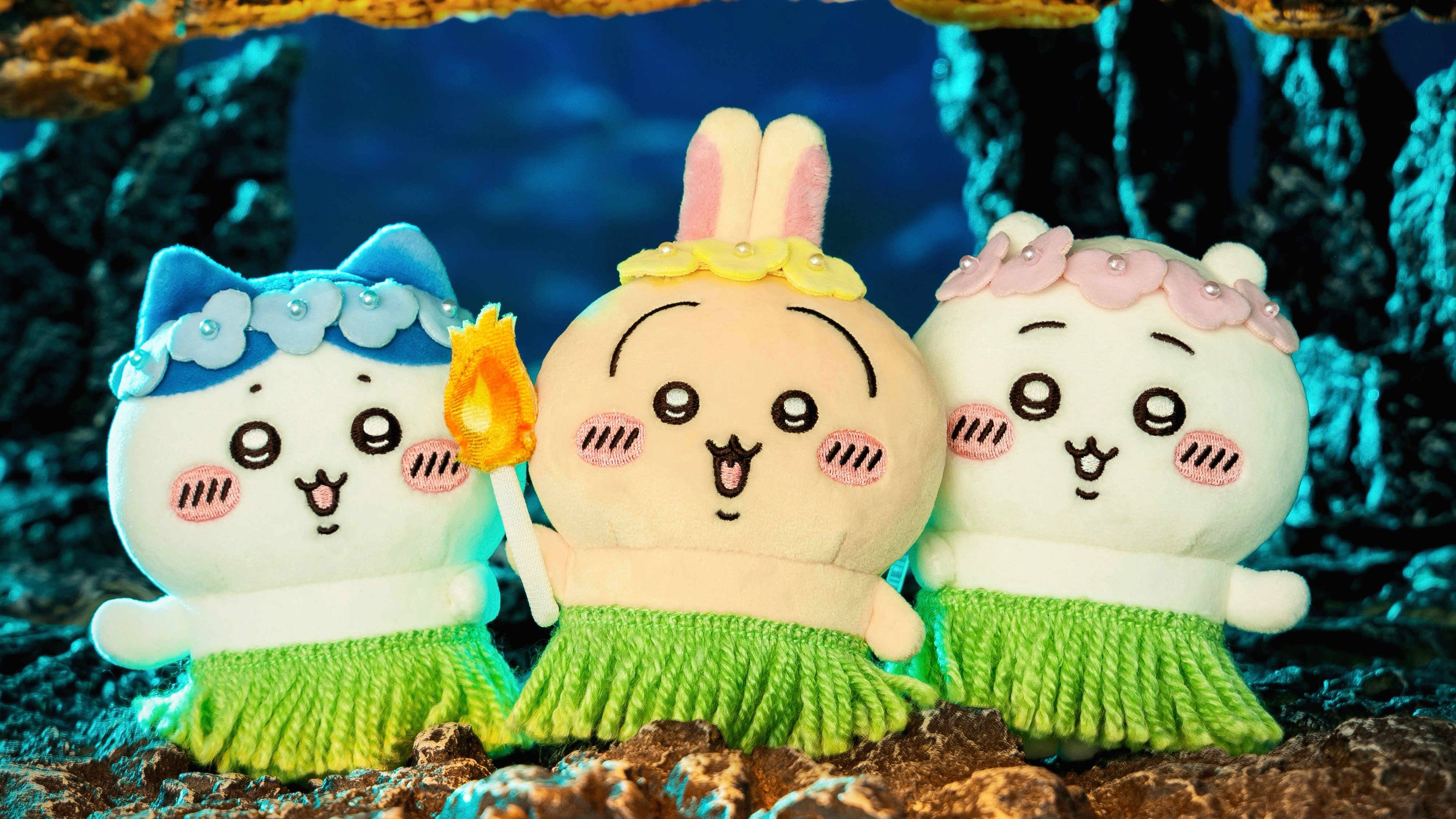 映画ちいかわ』公開記念グッズが登場！南国感あふれるハチワレたちの