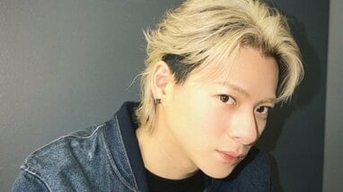 照れ笑いも最高すぎる」平野紫耀 顔隠し はにかむ笑顔にファン歓喜