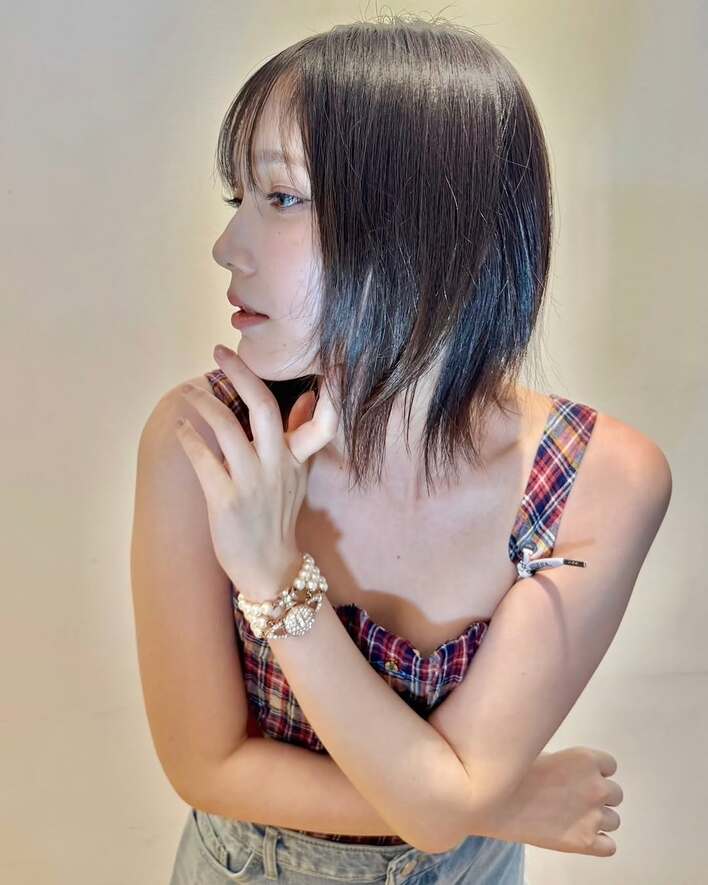 本田翼 “絶対領域”見せ ミニ丈ワンピ×ニーハイ姿披露！キュートな