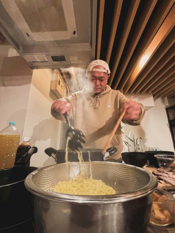 のの　あばれる君　美品　当選通知書付き 美味しそう」あばれる君 本格自作ラーメンを披露！渾身の一杯を手に