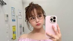 鈴木奈々 めいっ子と豪華ヴィラの広々プールを満喫！“おそろい風”水着で顔を寄せ合った仲むつまじい姿に「楽しそう」