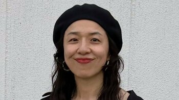浜口京子 初めて育てたゴーヤーを収穫！立派に成長した実を手にニコニコ笑顔「スゴイです」「ぷっくり感可愛い」