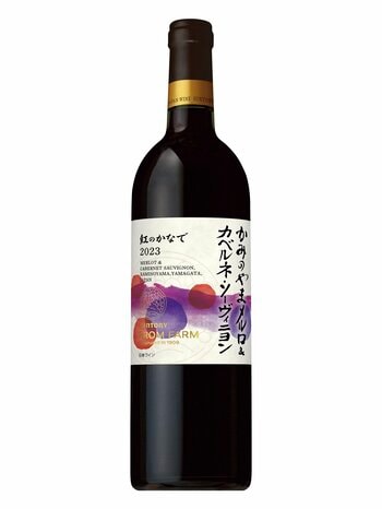山形県上山(かみのやま)市産ぶどうを１００％使用した新ヴィンテージ「ＳＵＮＴＯＲＹ ＦＲＯＭ ＦＡＲＭ かみのやま メルロ＆カベルネ・ソーヴィニヨン 紅(べに)のかなで」数量限定新発売