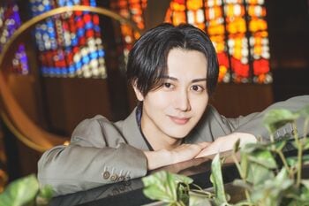 太田基裕 妖艶さで舞台を魅了する実力派！フィクションの世界で「役と共鳴し合えばし合うほど、真実味が増していく」【推し☆メン】