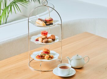【メゾンカカオ 丸の内店】12月1日より「アフタヌーンティー」が新登場！