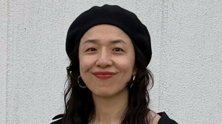 浜口京子 初めて育てたゴーヤーを収穫！立派に成長した実を手にニコニコ笑顔「スゴイです」「ぷっくり感可愛い」