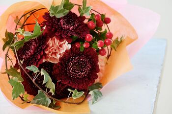 ネパールの子どもたちを支援する「希望のブーケ～Love＆Hope」が販売開始！FNSチャリティキャンペーンと連動