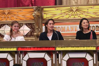 小池栄子「ご本人にも見てもらいたいと思うくらい完璧」外国人が日本人アーティストのものまねを披露する新アワード！