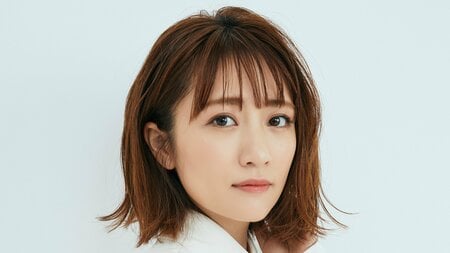 高橋みなみ 久しぶりの力強い「AKB～！48！」掛け声にファン熱狂！AKB48の結成20周年記念コンサートに出演