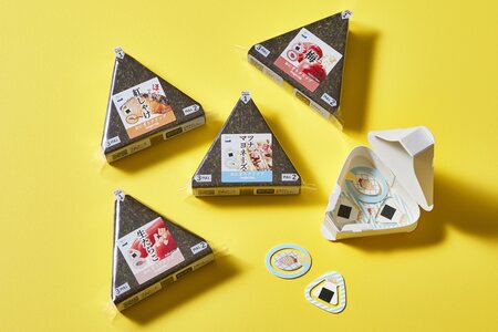 コンビニの定番商品が文房具に！“ピリピリ”開封できるおにぎり消しゴム＆クリップが登場 本物そっくりなパッケージにワクワク