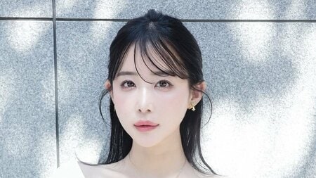 休井美郷 ちいかわのお皿使った料理披露！“イタリア最古”のチーズ使った夫のオシャレ手料理も「美味しそう」「作りたい！」