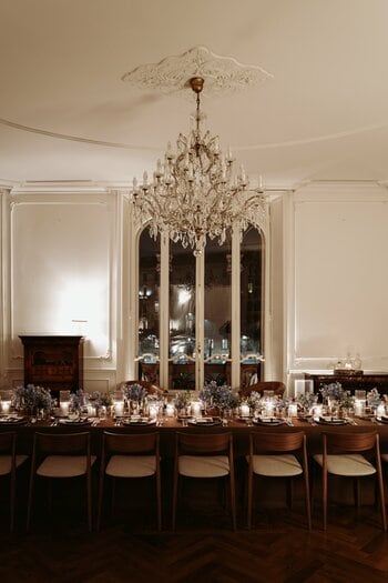 ブリオーニ、La Donna Atelier 2026年秋冬ウィメンズコレクションをミラノで祝福