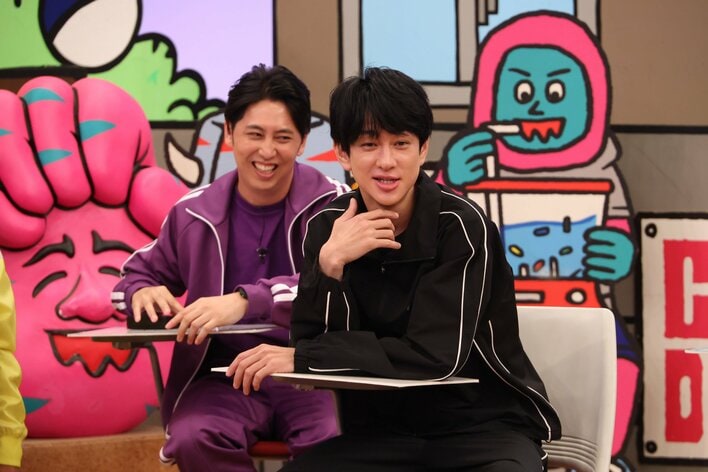 【画像10枚】横山裕、足立梨花、川島明、屋敷裕政がスパイ企画に参戦『火曜は全力！華大さんと千鳥くん』の写真を見る