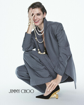 JIMMY CHOO、30周年を祝う特別なカプセルコレクションを発表