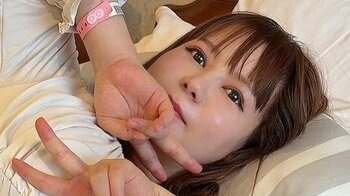 「巨大化お腹の悩み」双子妊娠9ヵ月目の中川翔子 むくみや“痛恨の一撃”など妊婦生活の悩みをまとめたイラスト公開「共感しかない」と反響