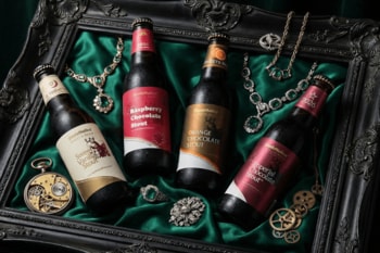 サンクトガーレン、チョコレートビール4種を2026年1月9日より数量限定販売。2026年の新フレーバーはラズベリー。バレンタインギフトにも