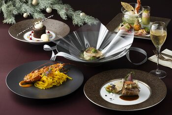 地上150mの煌めくパノラマ夜景と麗しき生演奏。特別な夜を美酒で彩る、オマール海老と黒毛和種和牛を使用した東京ドームホテルのクリスマス限定イタリアンディナーコースが2026年10月1日(木)予約開始